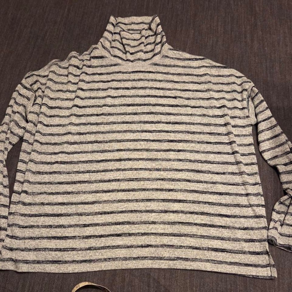 Banana Republic Turtleneck Women XXL Grey Striped Luxespun Long Sleeve Sweater